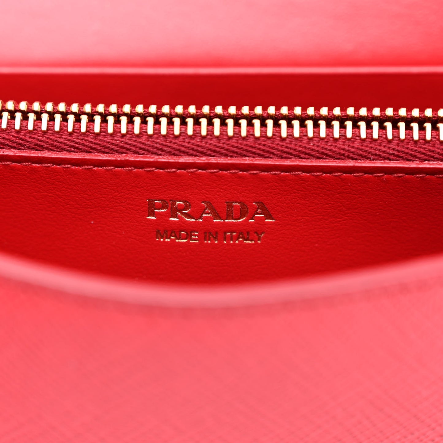 Saffiano Wallet With Shoulder Strap Fuoco