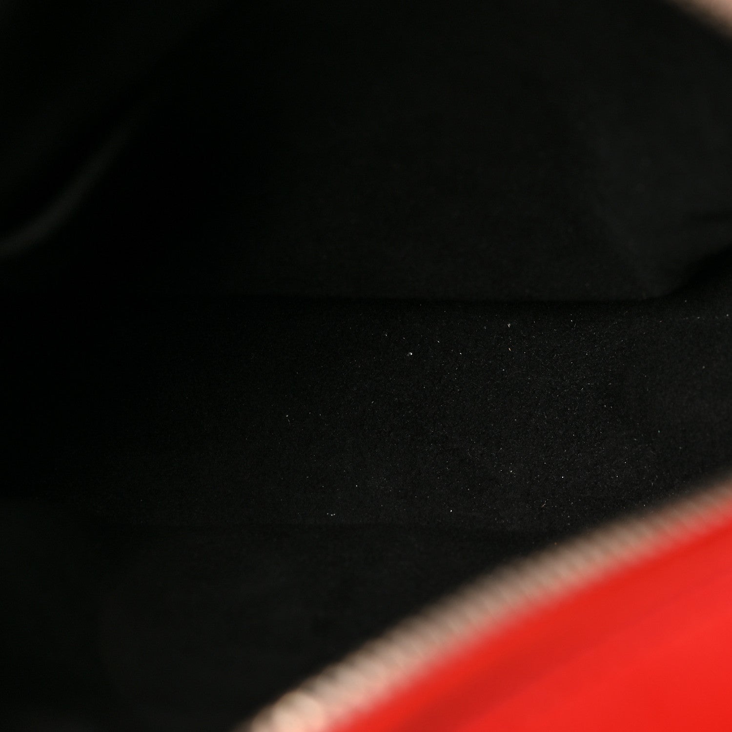 Louis Vuitton X SUPREME Epi Danube PM Red 5 of 8