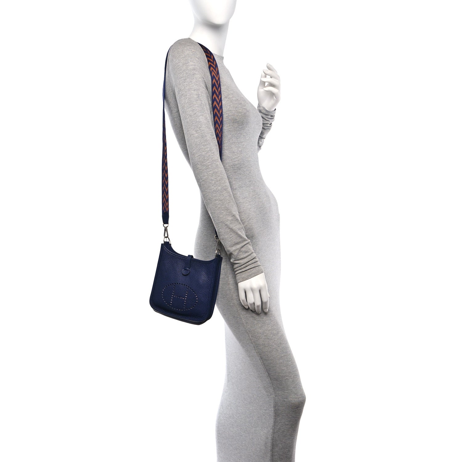 Hermes Taurillon Clemence Amazone Evelyne TPM Bleu Encre 2 of 10