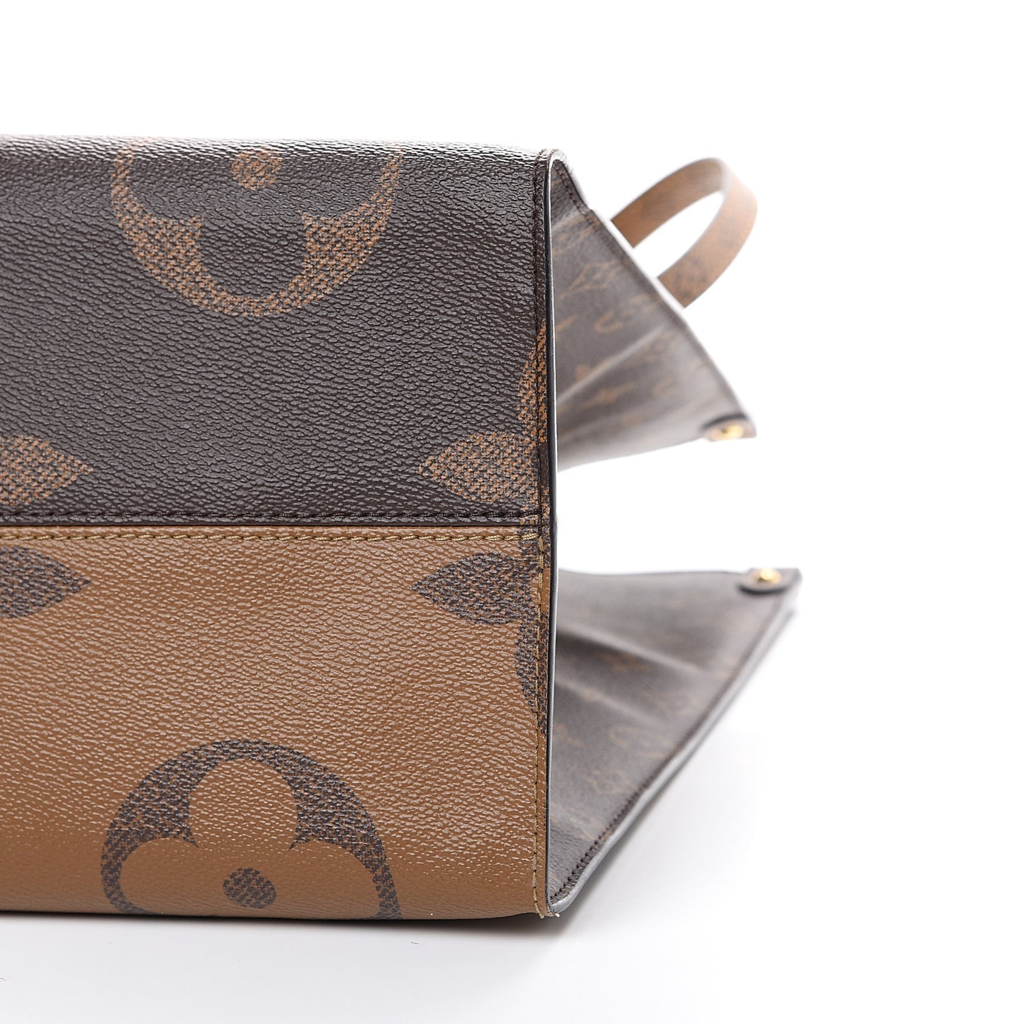 Reverse Monogram Giant Onthego GM