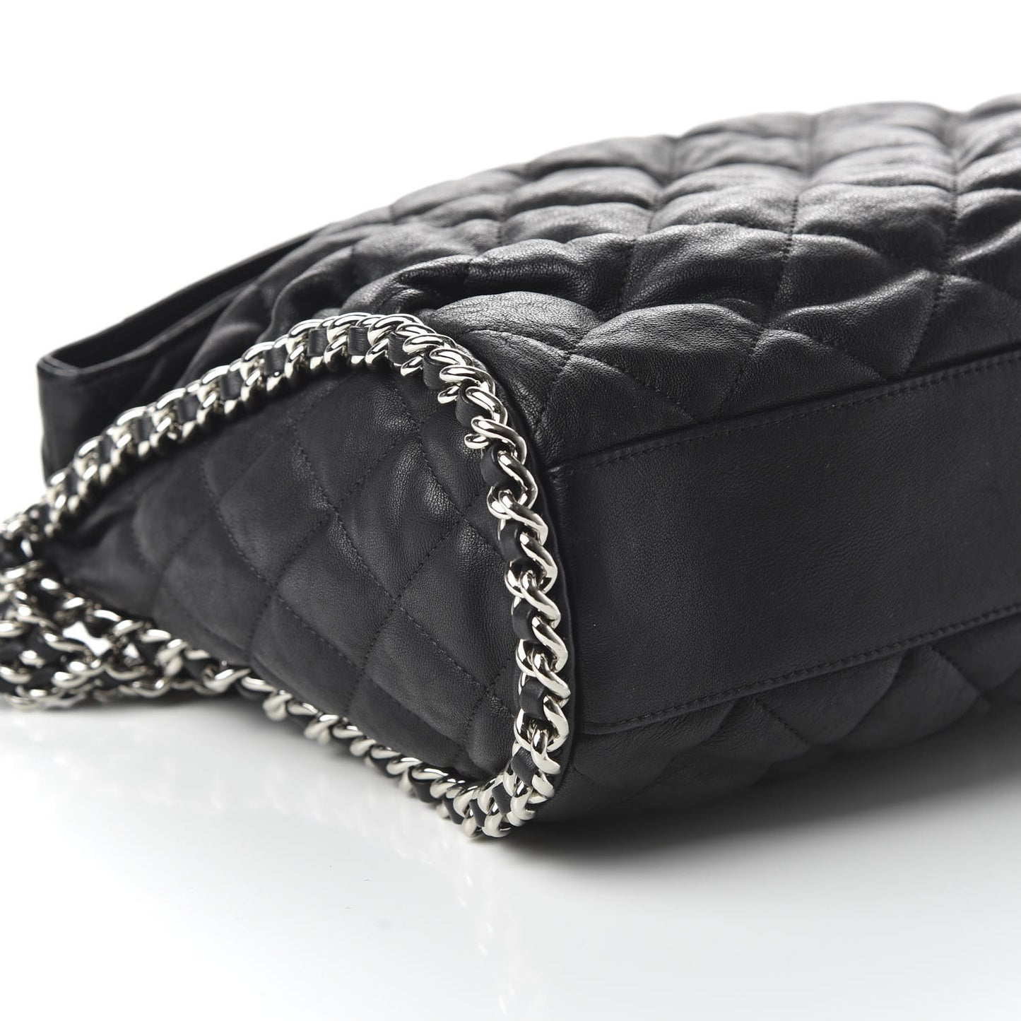 Washed Lambskin Chain Around Hobo Black