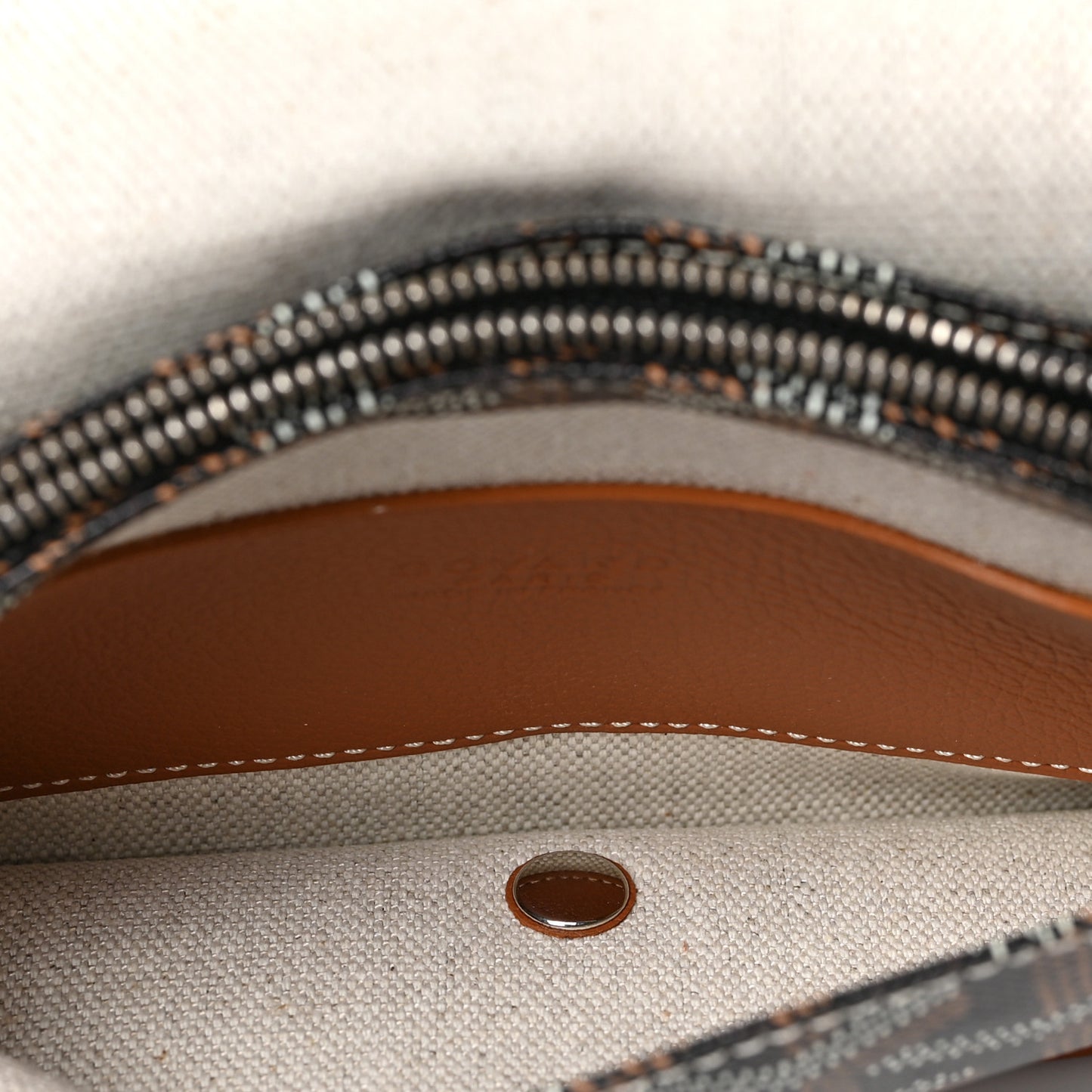 Goyardine Plumet Wallet Clutch Black Gold