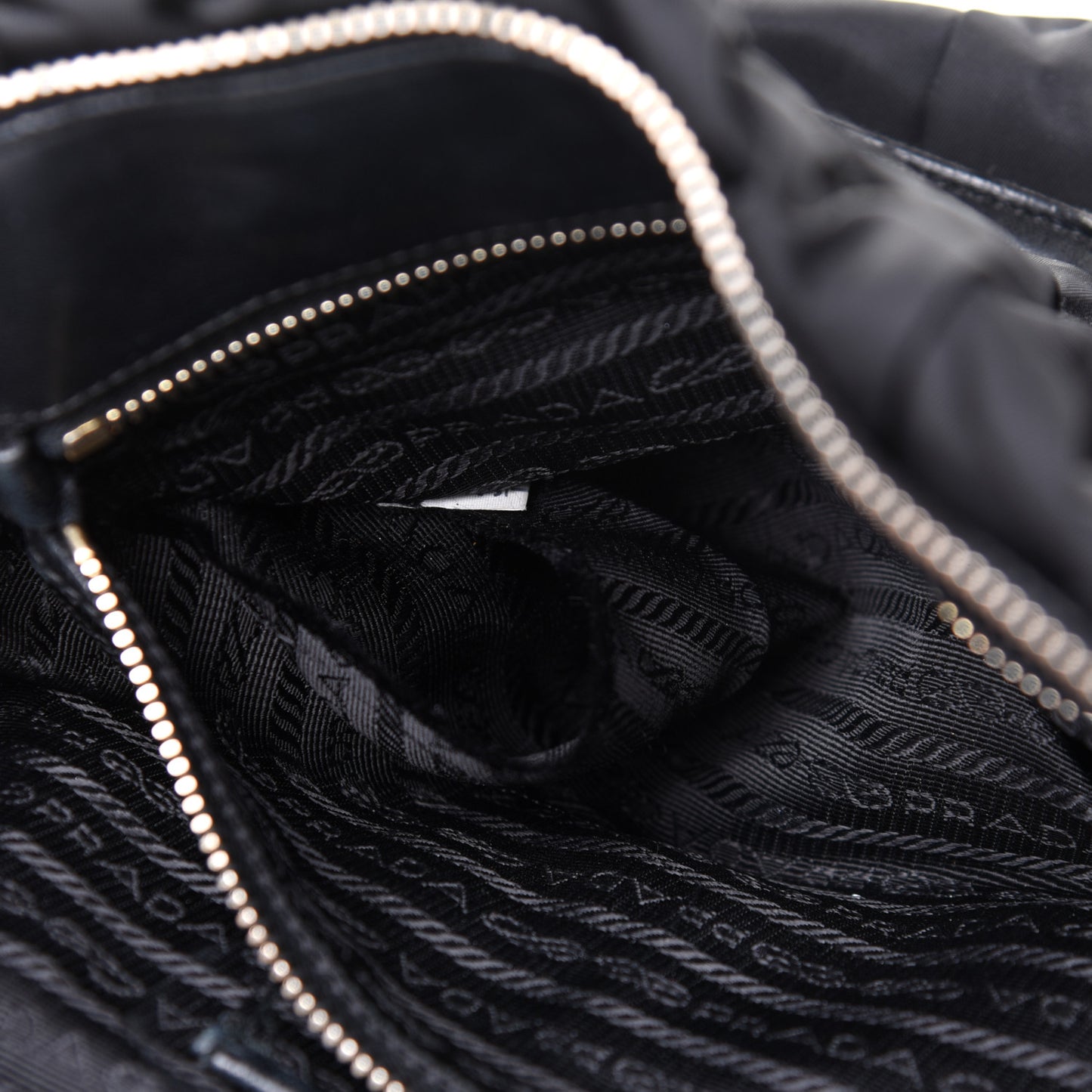 Tessuto Nylon Gaufre Shopping Satchel Black