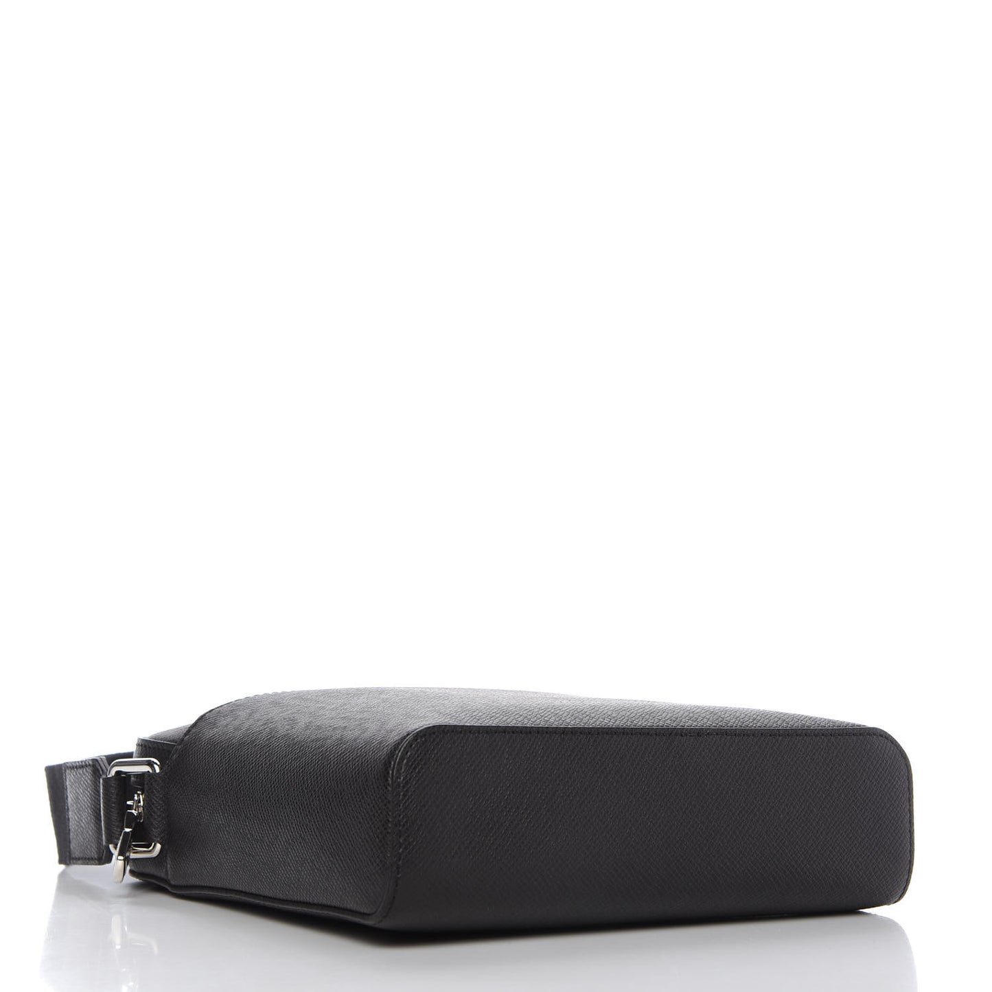 Taiga Anton Pochette Black