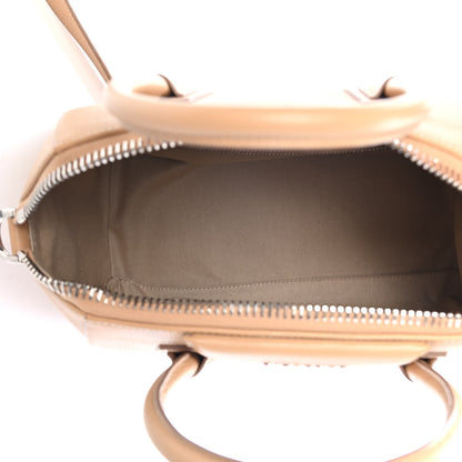 Givenchy Sugar Goatskin Small Antigona Light Beige 4 of 4