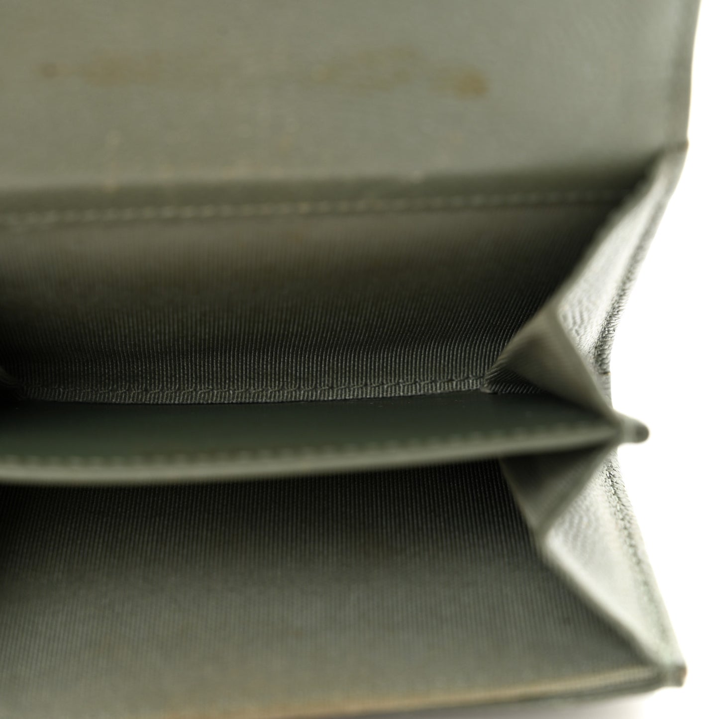 Iridescent Caviar Quilted Flap Card Holder Wallet Green