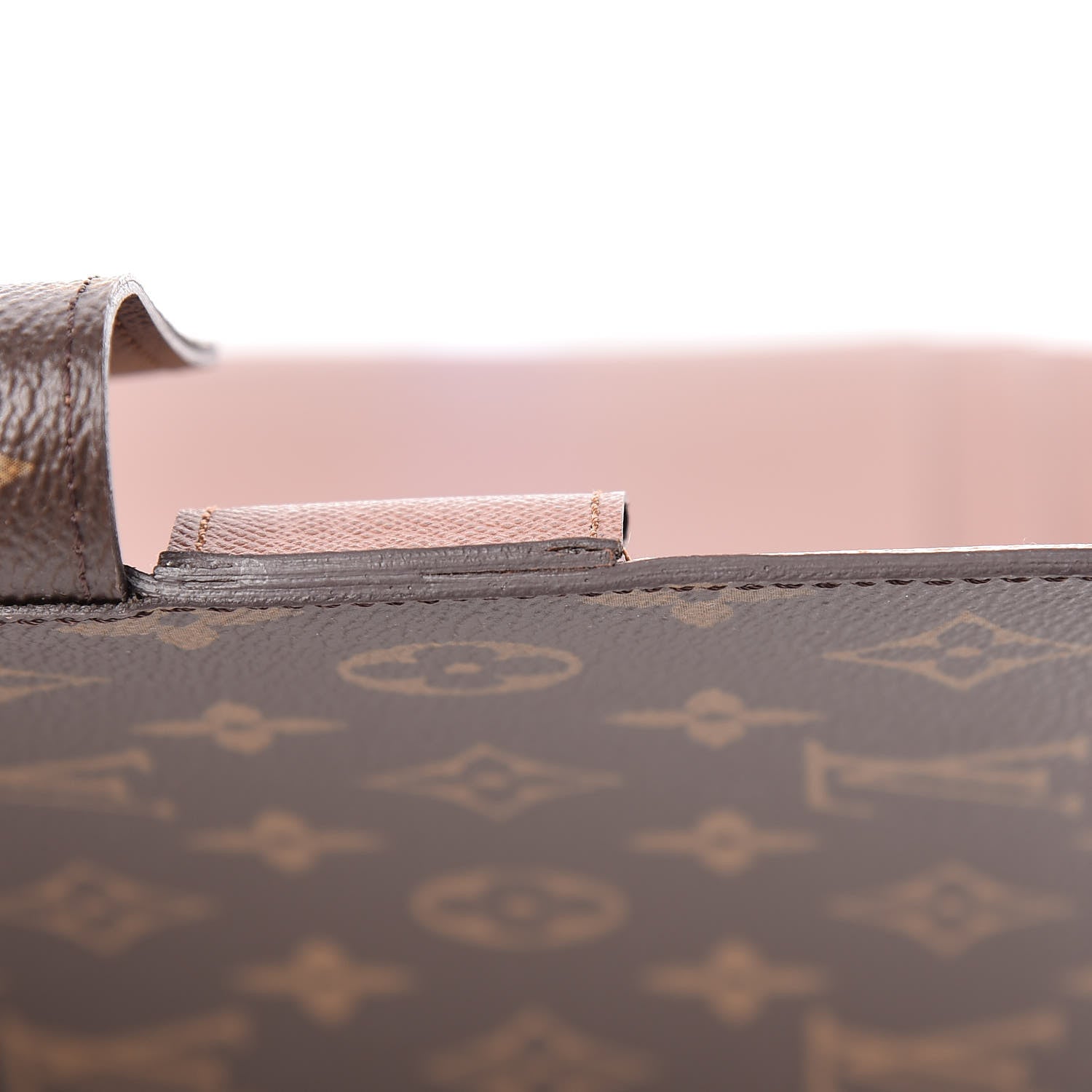 Louis Vuitton Monogram Large Ring Agenda Cover 9 of 10