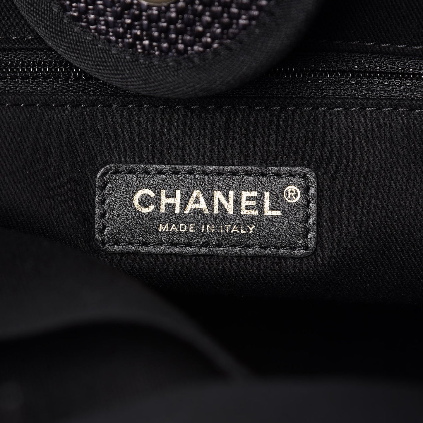 Woven Straw Raffia Large Deauville Tote Black