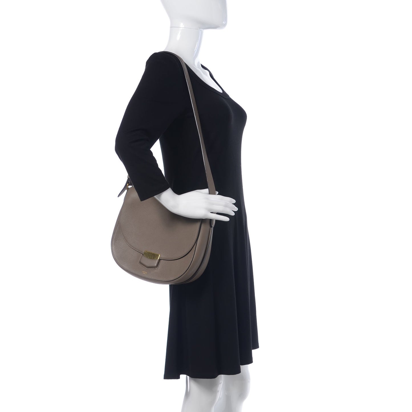 Grained Calfskin Medium Trotteur Taupe