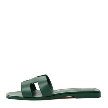 Hermes Calfskin Oran Sandals 39.5 Vert Electrique 1 of 9