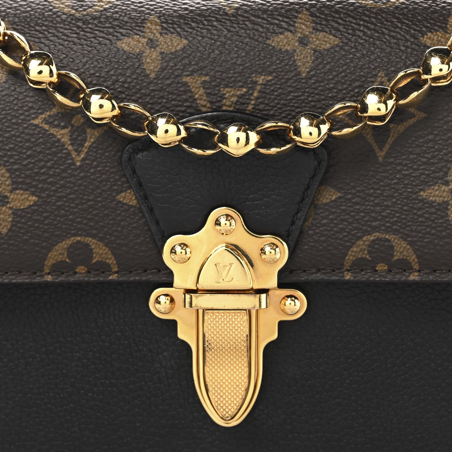 Monogram Victoire Black