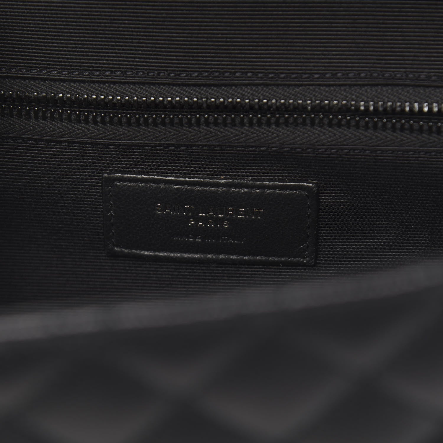 Saint Laurent Grain De Poudre Textured Mixed Matelasse Large Triquilt Monogram Monochrome Satchel Black 6 of 9