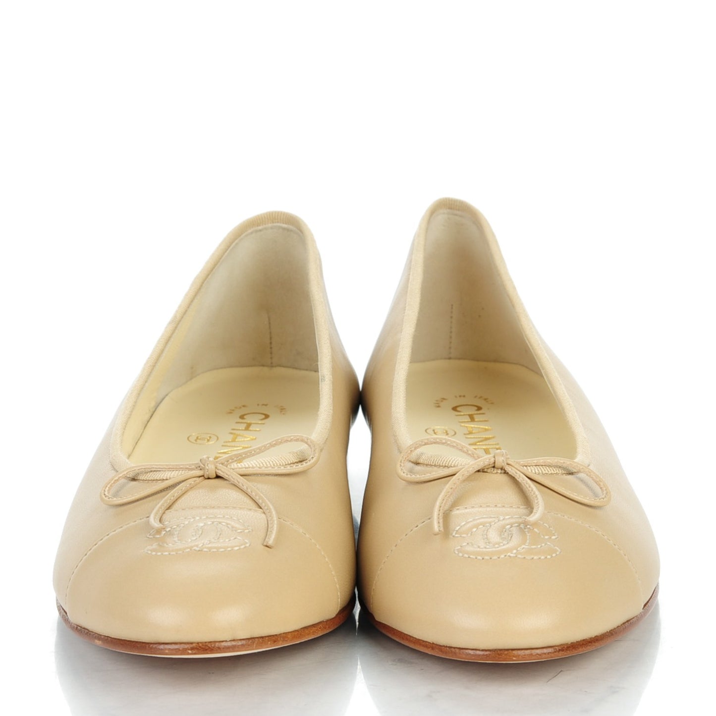 Lambskin Cap Toe CC Ballerina Flats 40 Light Beige