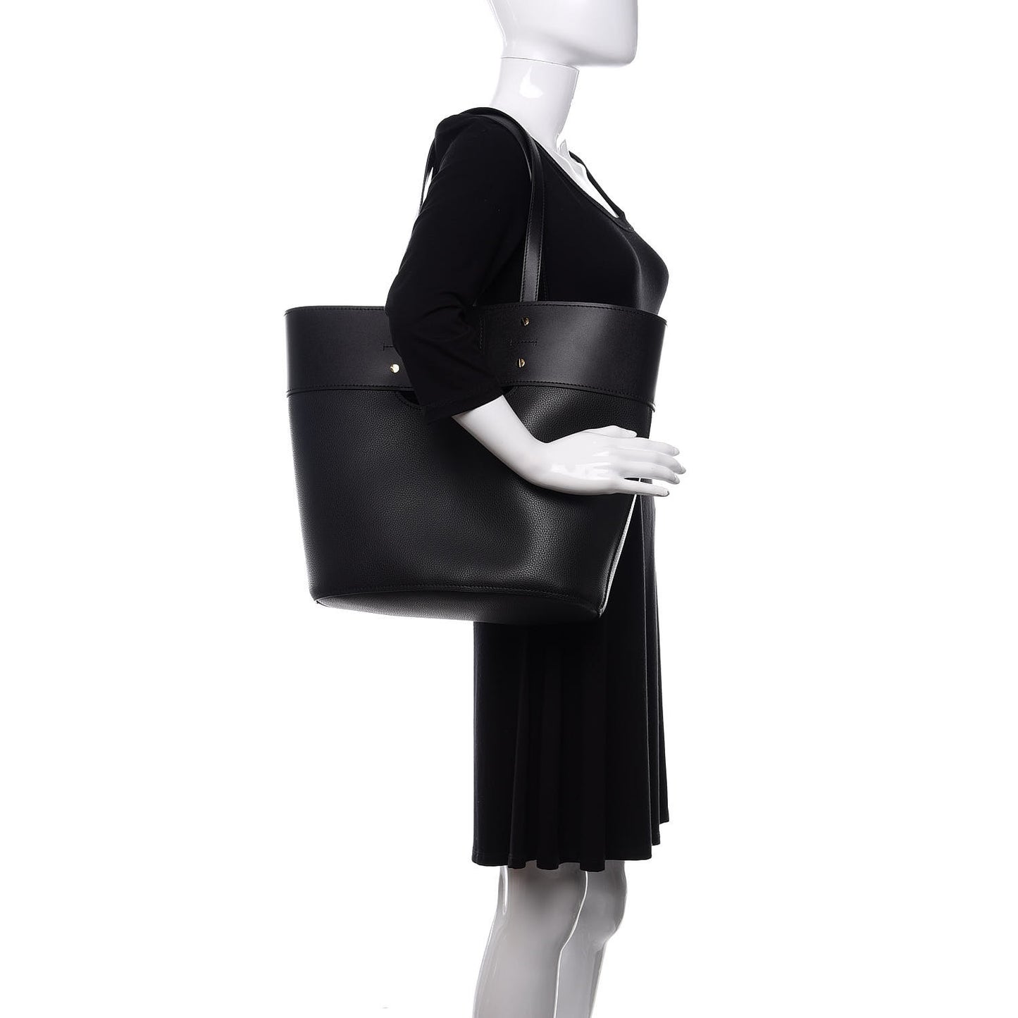 Smooth Grained Calfskin Medium Aby Tote Black