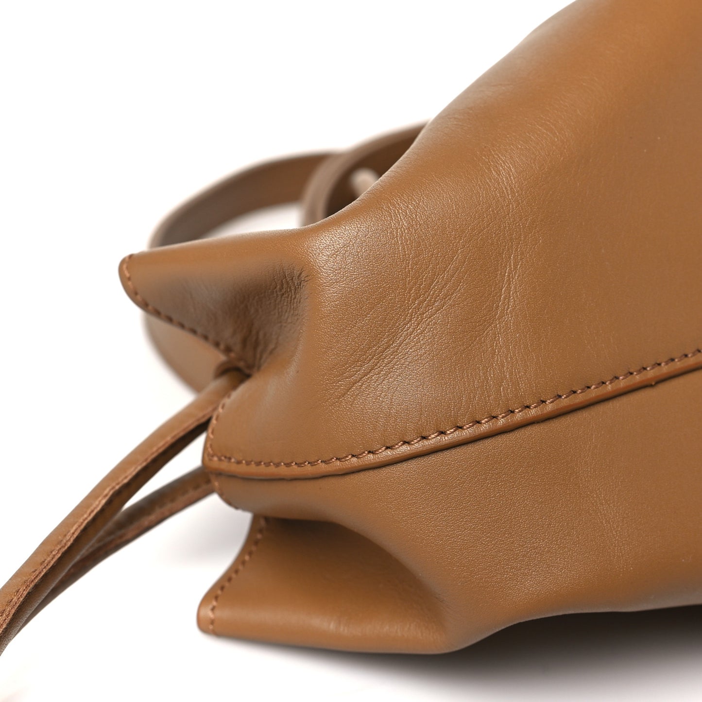 Shiny Nappa Calfskin Paseo Bag Oak