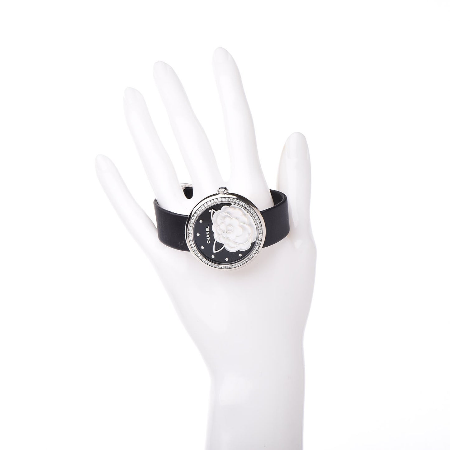 18K White Gold Satin Diamond Bezel Onyx Mother of Pearl 37.5mm Mademoiselle Prive Quartz Watch Black