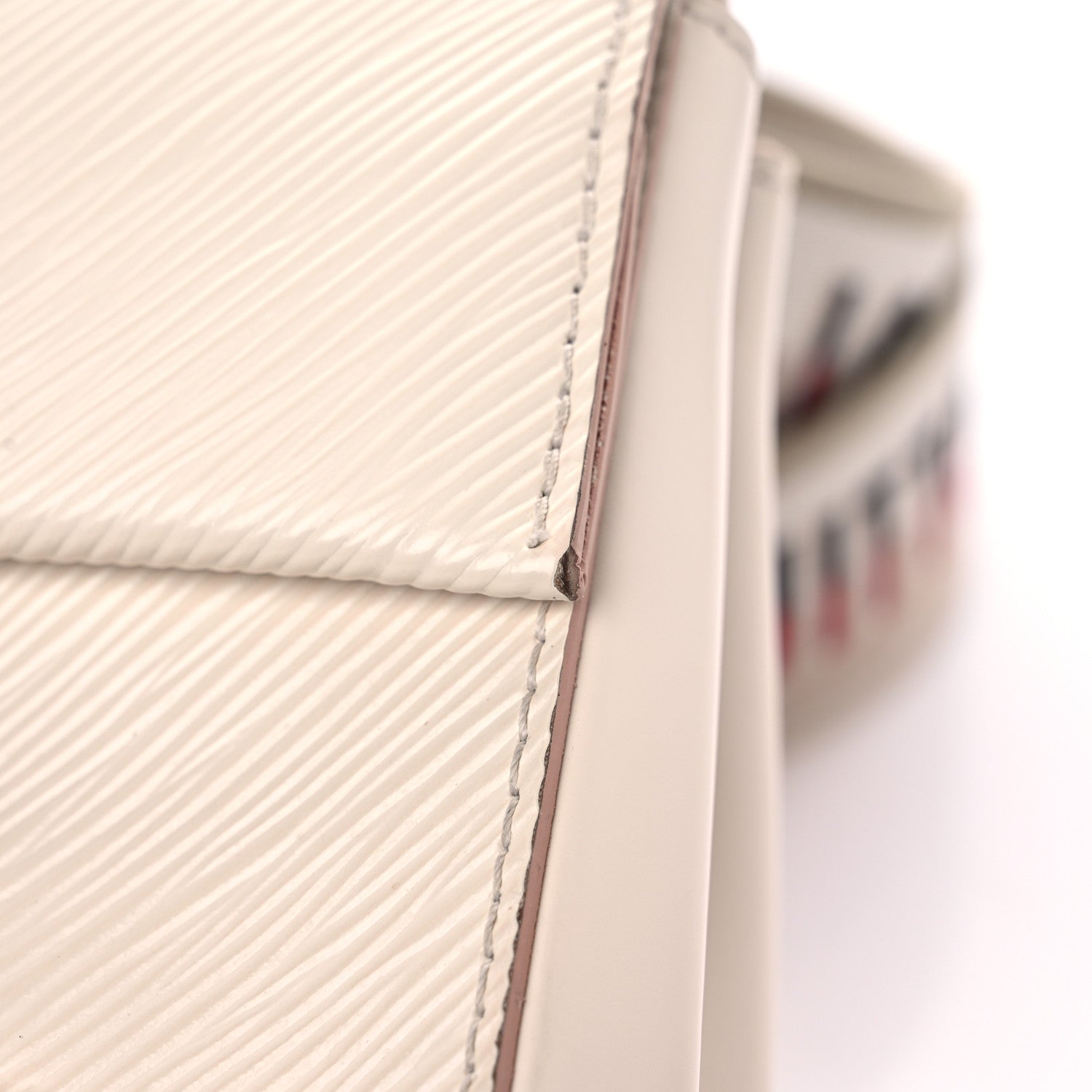 Louis Vuitton Epi Cluny Mini Quartz 11 of 15