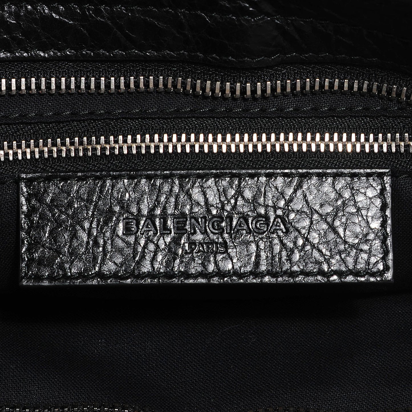 Agneau Giant 12 Silver Hardware City Black