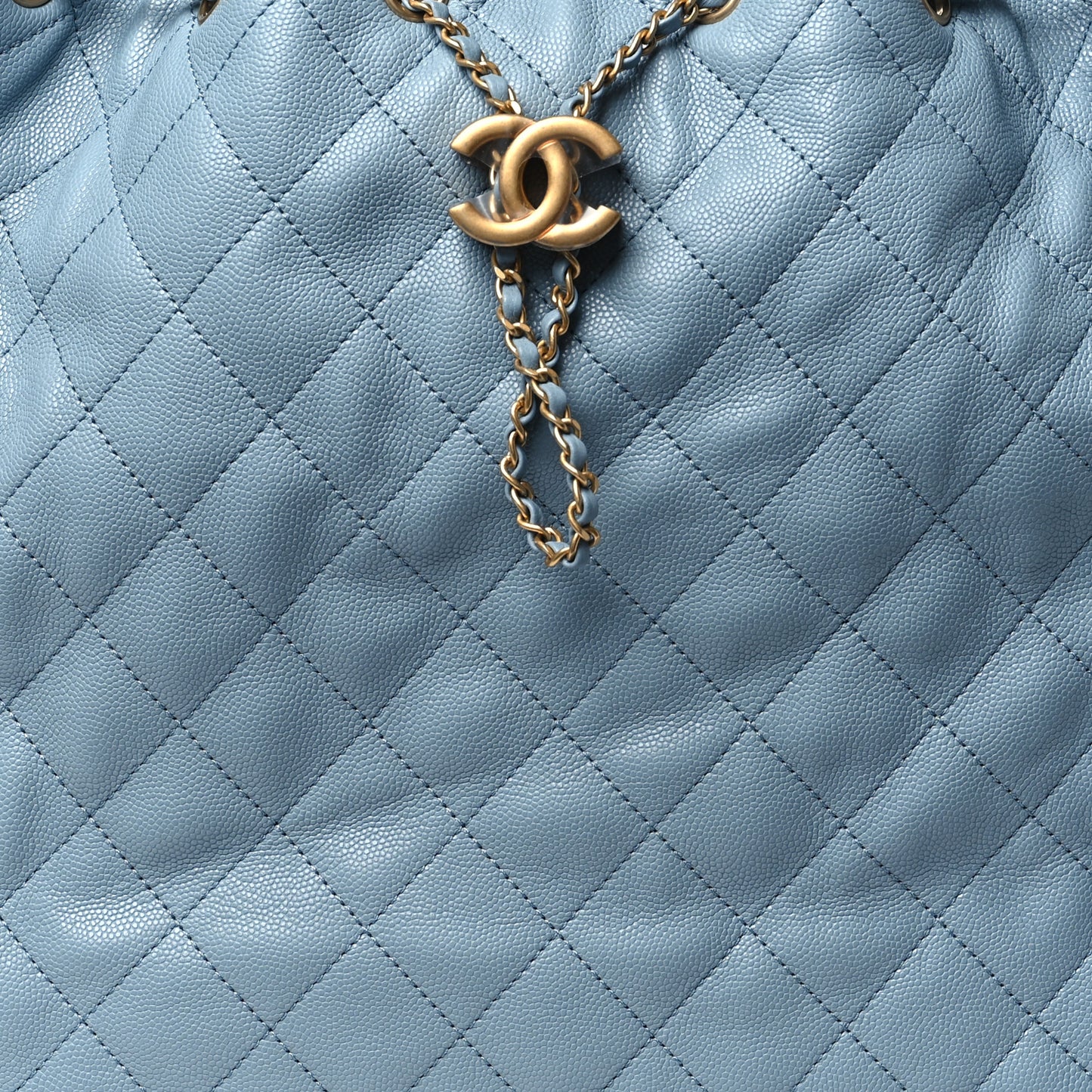 Caviar Quilted Medium Chanel 25 Handbag Blue