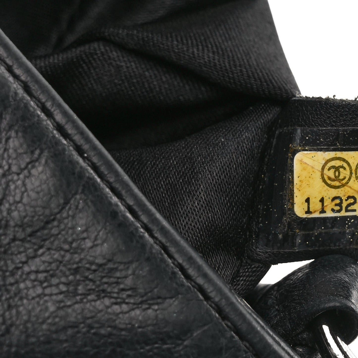 Lambskin Soft Chain Pochette Black