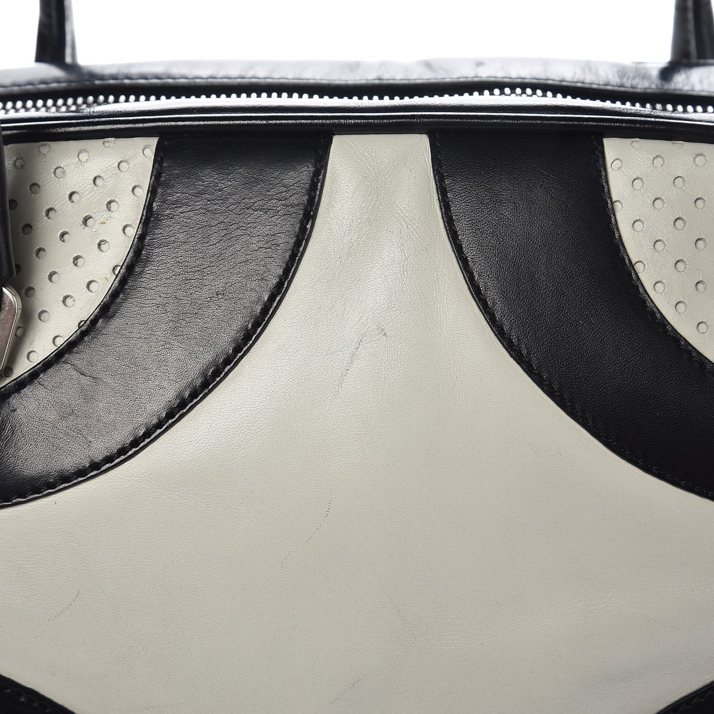 Vitello Drive Perforated Bowling Bag Gesso Black