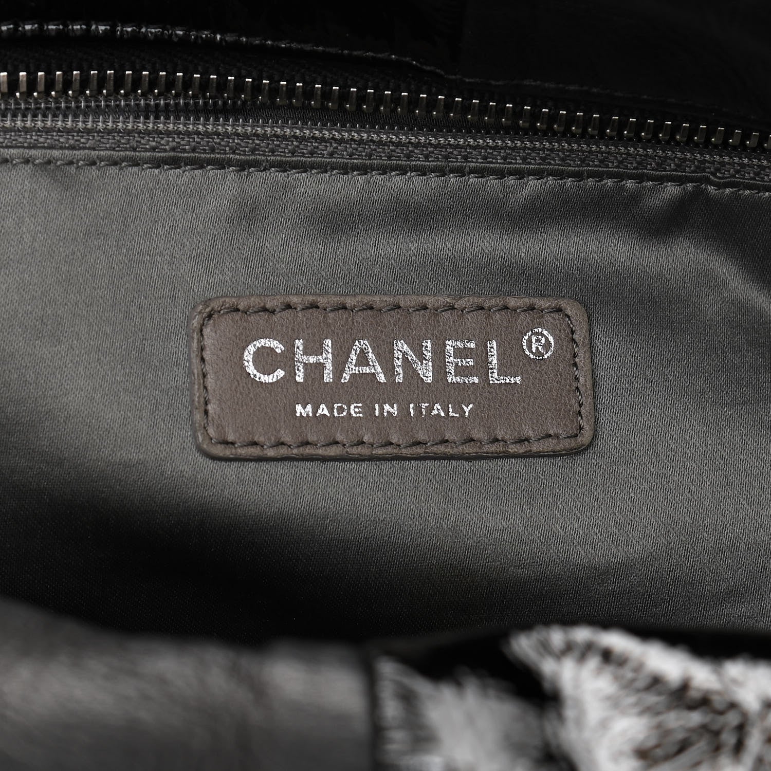 Chanel Lambskin Patent Calfskin Brooklyn Patchwork Hobo Black 6 of 10