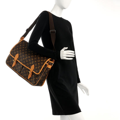 Louis Vuitton Monogram Sac Gibeciere GM 2 of 13