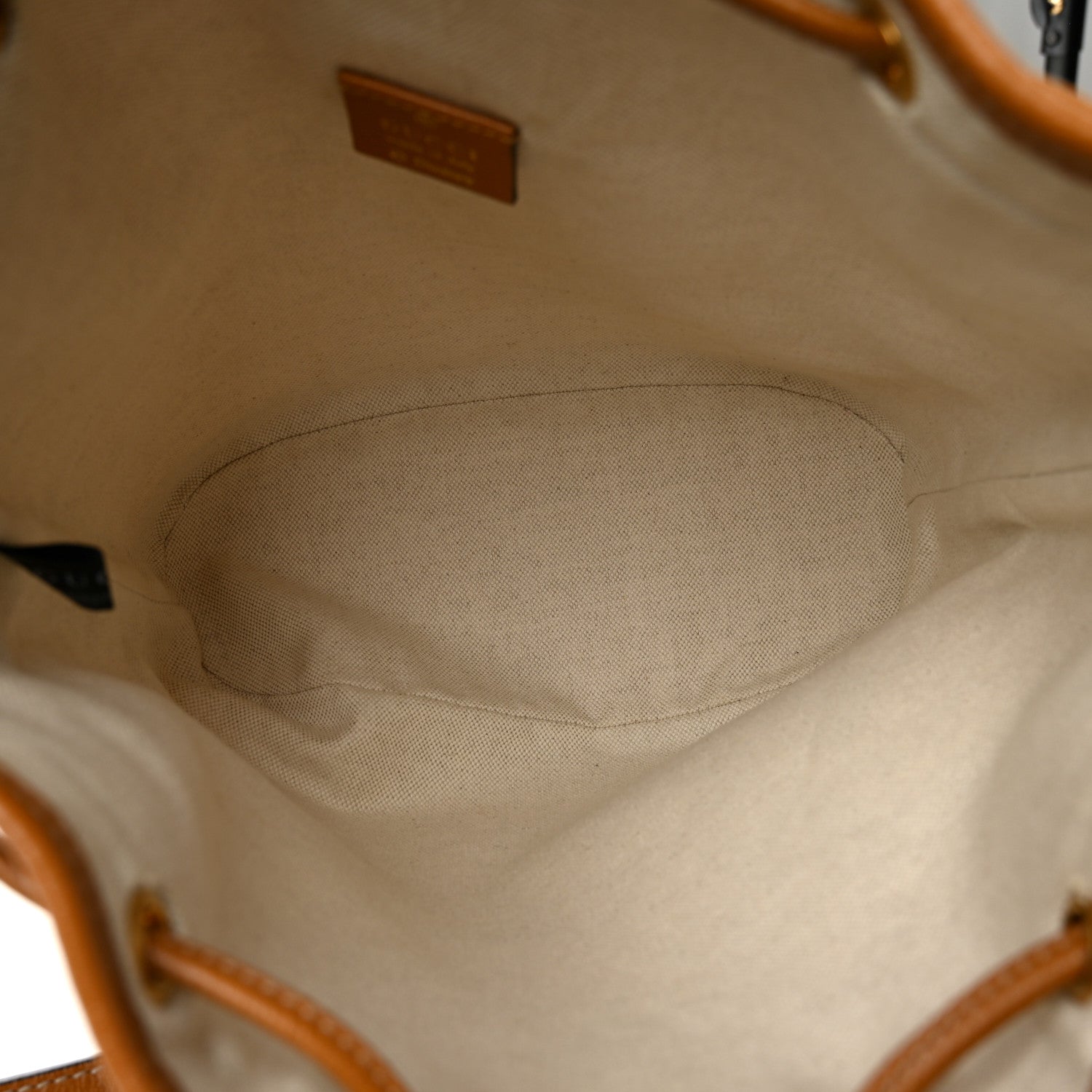 Gucci X DISNEY Mini Vintage GG Supreme Monogram Bucket Bag Beige Vintage Sun Oil 5 of 11