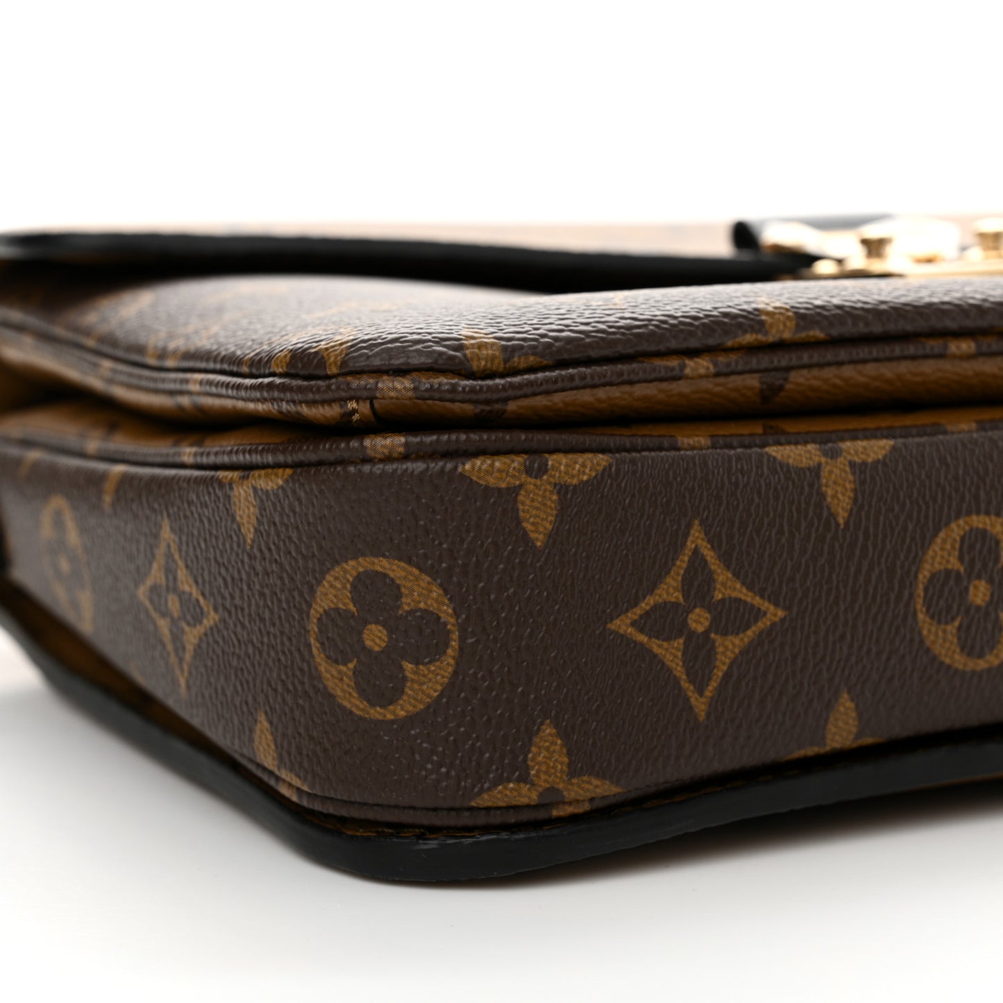 Reverse Monogram Pochette Metis