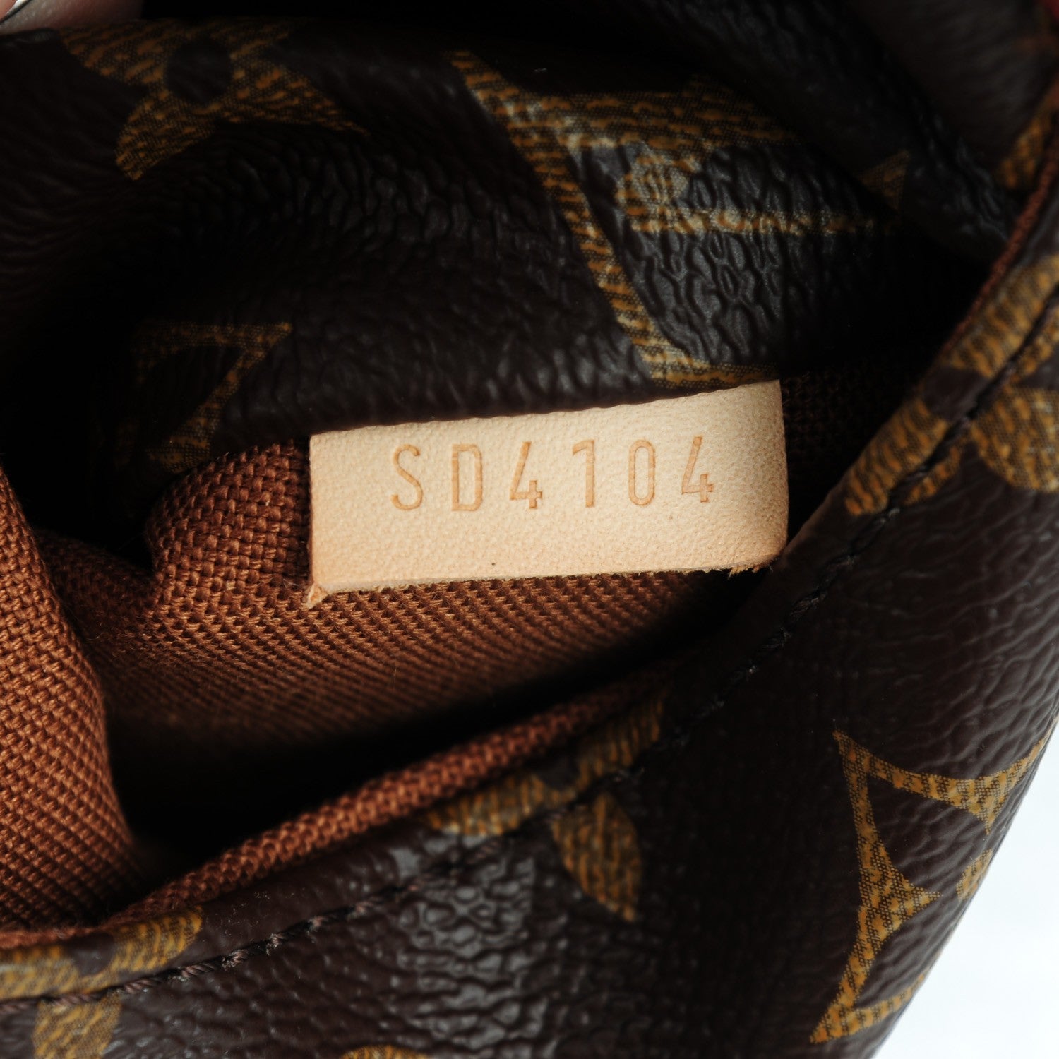 Louis Vuitton Monogram Totally PM 8 of 8