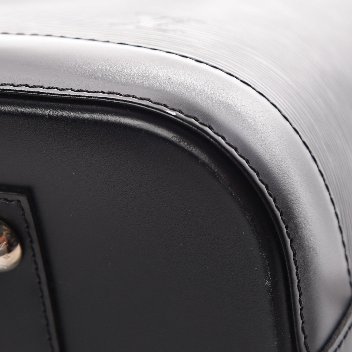 Louis Vuitton Epi Alma MM Black 10 of 10