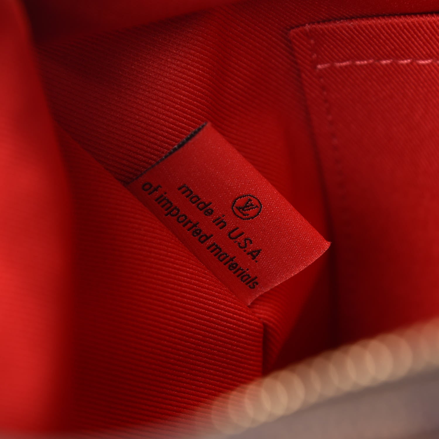Louis Vuitton Damier Ebene South Bank Besace 7 of 13