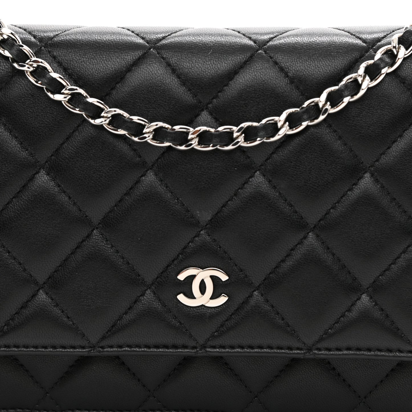 Lambskin Quilted Wallet On Chain WOC Black