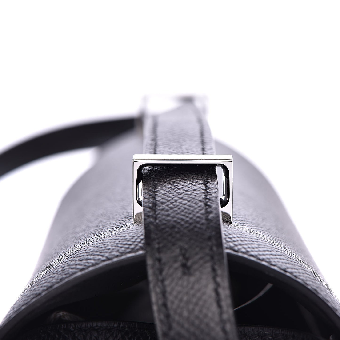 Epsom Constance 24 Black