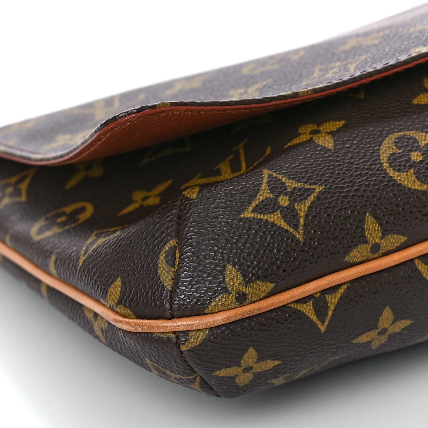 Monogram Musette Tango