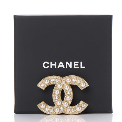 Chanel Pearl Crystal CC Brooch Gold 5 of 5