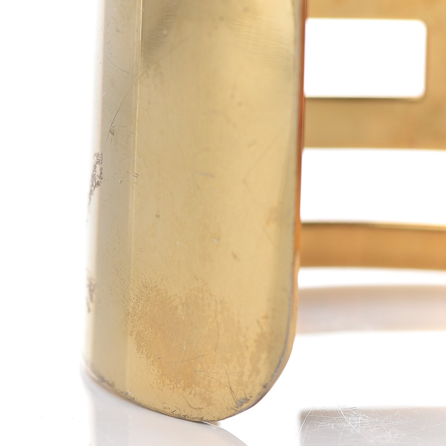 Metal FF Logo Cuff Bracelet Gold