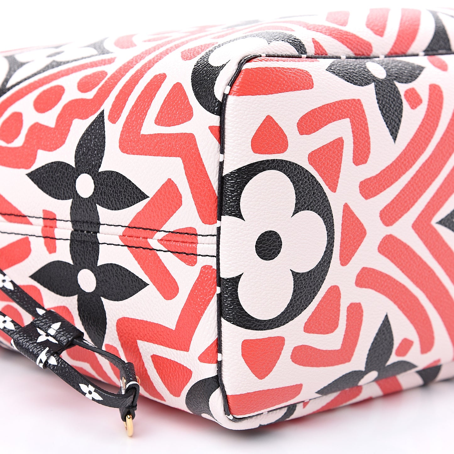 Monogram Giant Crafty Neverfull MM Creme Rouge Black