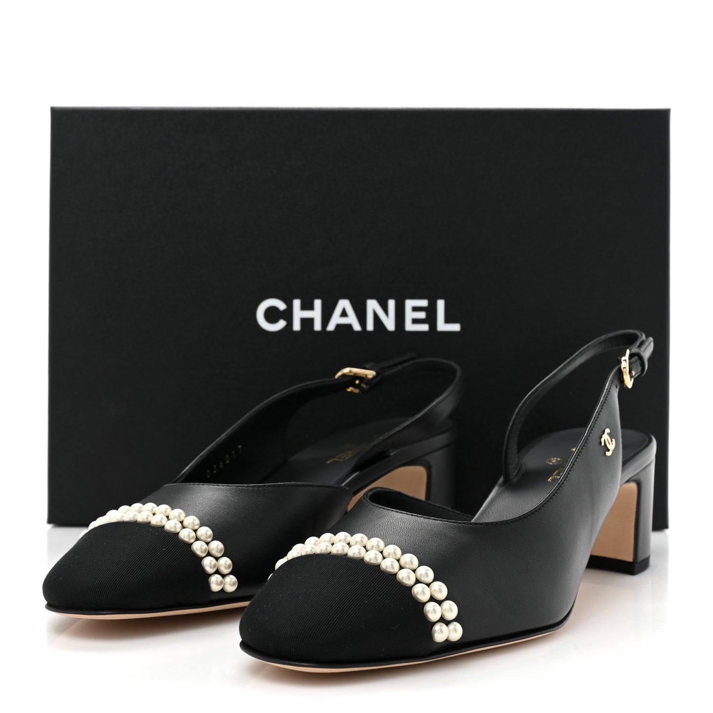 Lambskin Grosgrain Pearl Cap Toe CC Slingback Pumps 38 Black