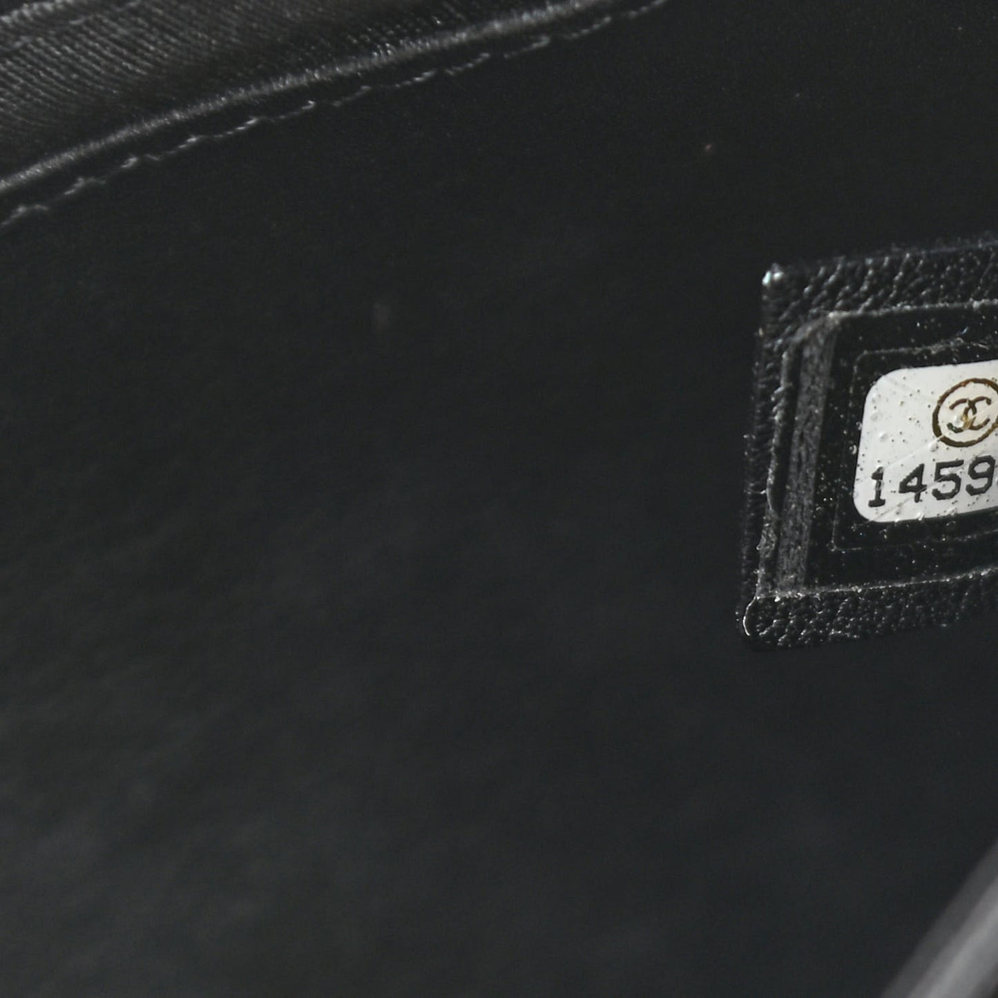Caviar Half Moon Wallet On Chain WOC Black