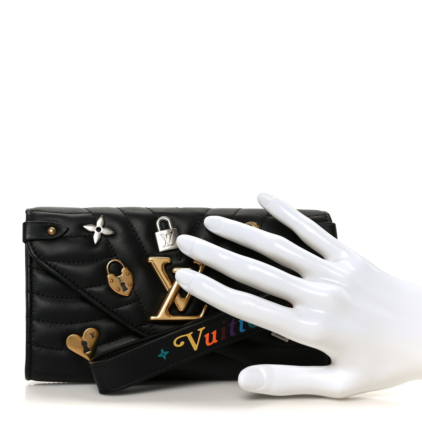 Calfskin Love Lock New Wave Long Wallet Black