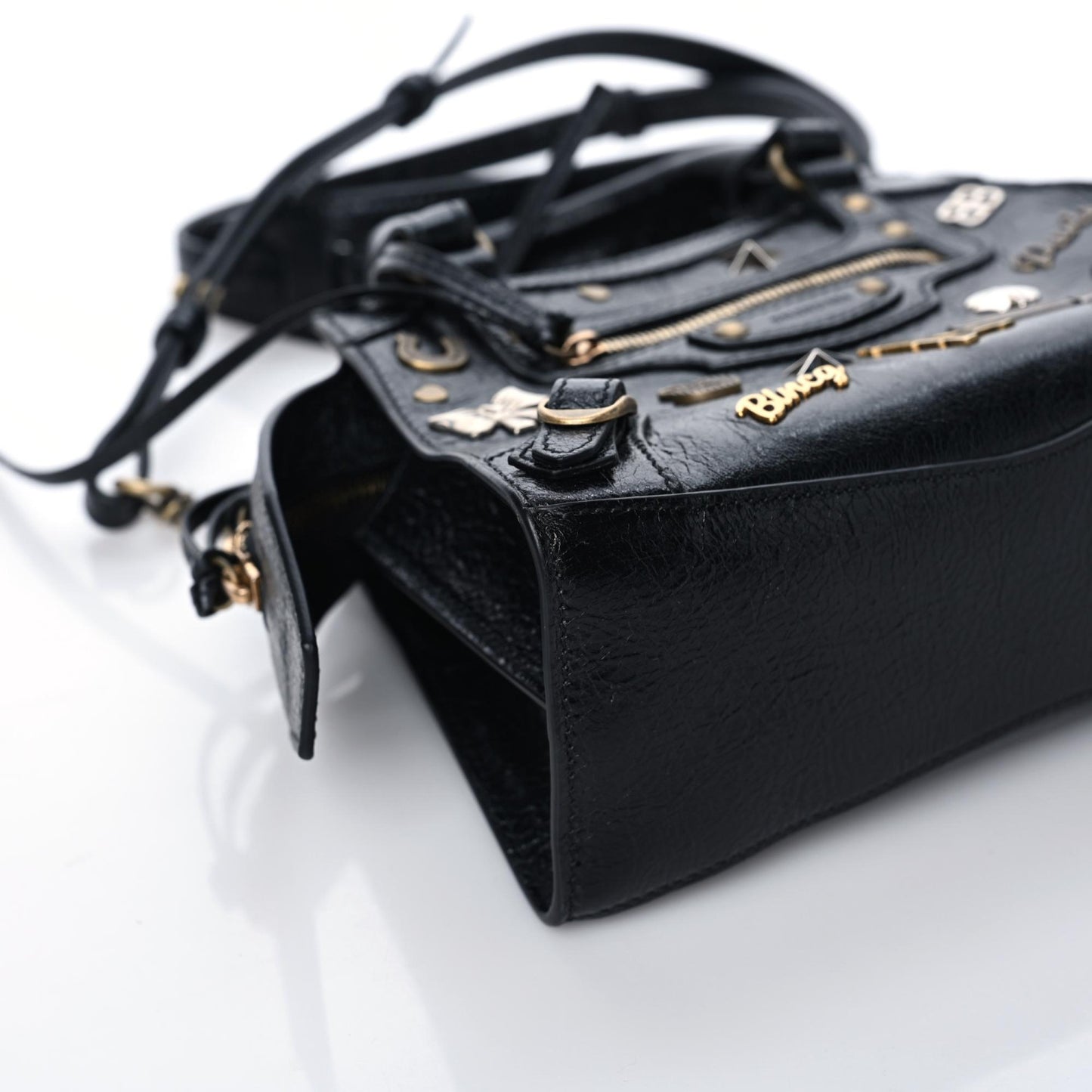 Agneau Neo Classic Hardware Pins Mini City Black