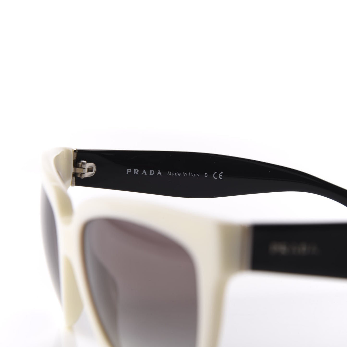 Square Sunglasses SPR 07P White Black