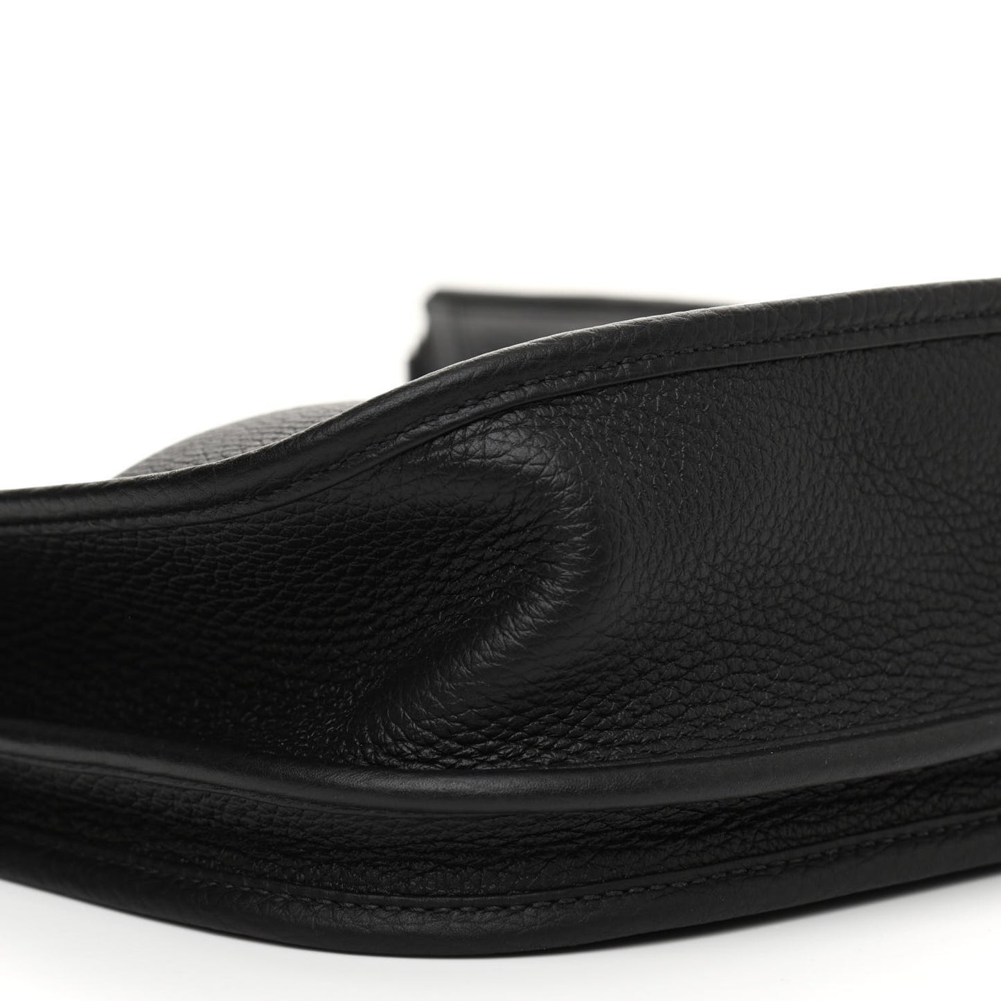 Taurillon Clemence Evelyne III PM Black
