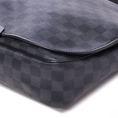 Louis Vuitton Damier Graphite Daniel GM 4 of 8