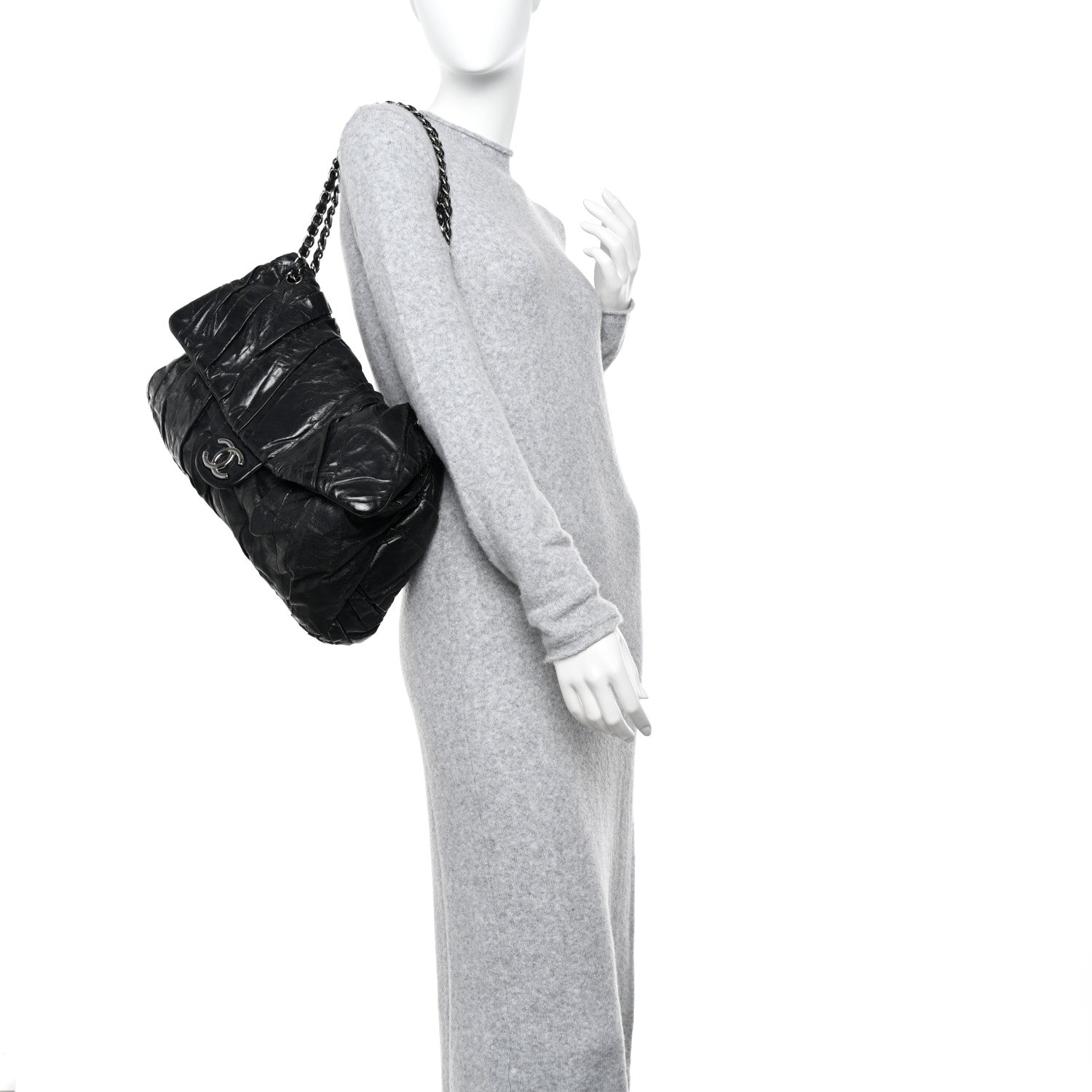 Chanel Glazed Calfskin Twisted Maxi Flap Black 2 of 11