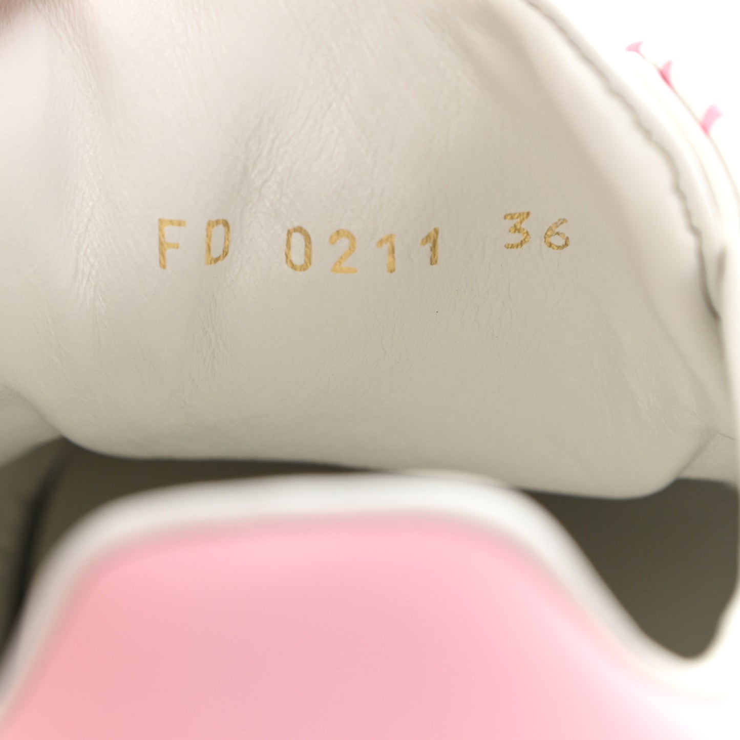 Monogram By The Pool Time Out Sneakers 36 Rose