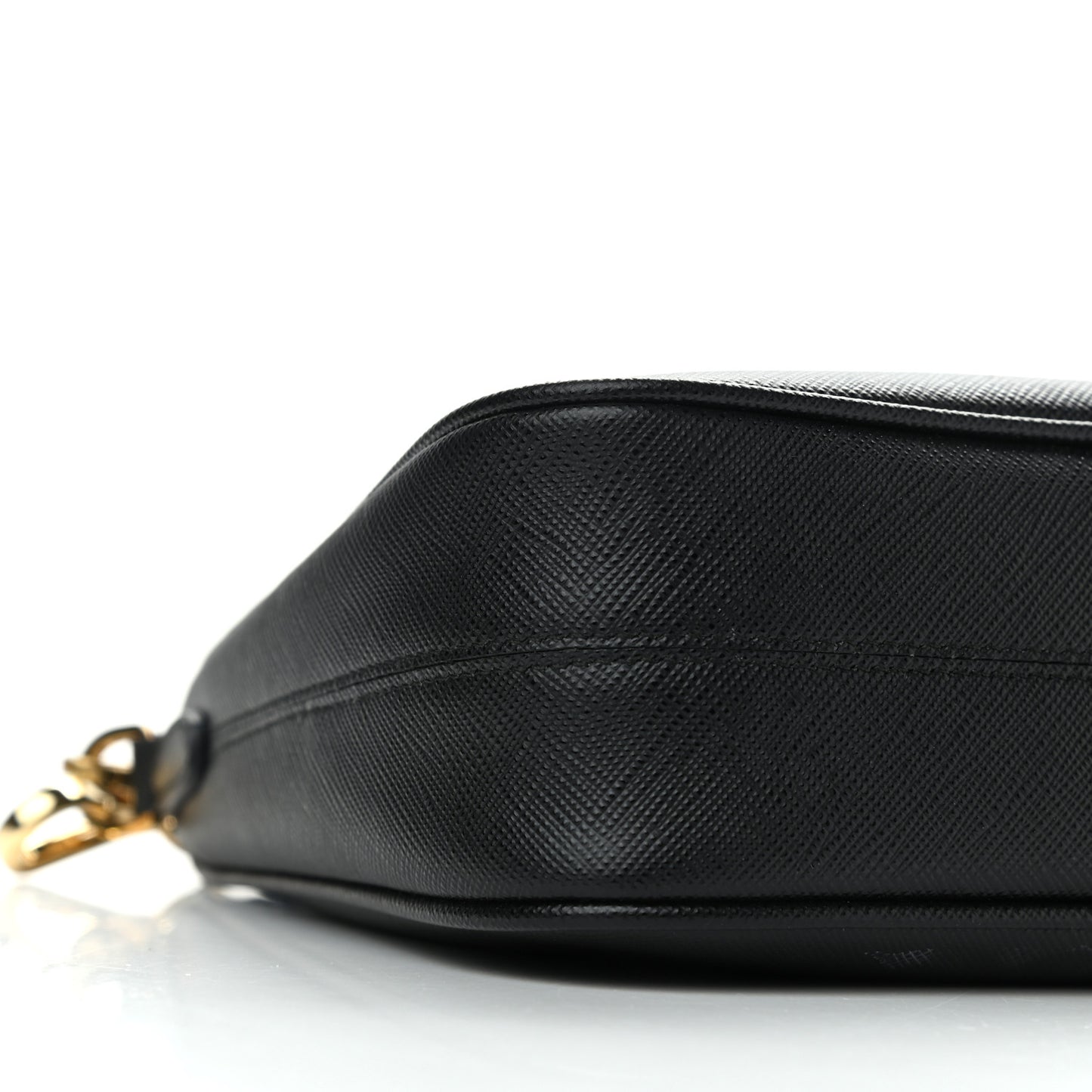 Saffiano Lux Re-Edition 2005 Shoulder Bag Black