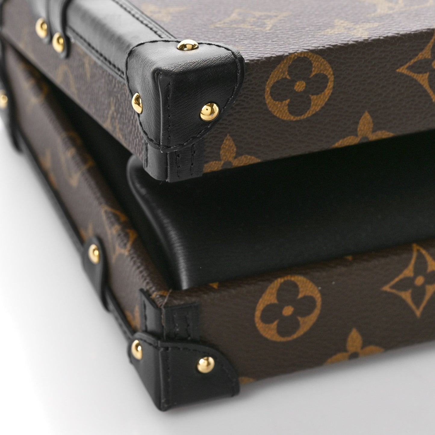 Monogram Petite Malle V Black