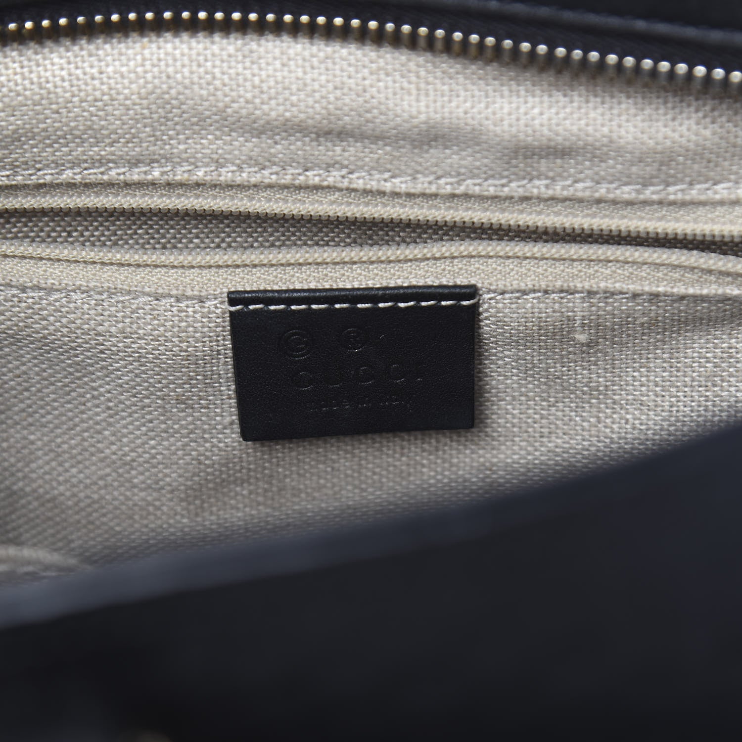 Gucci Microguccissima Small Bree Tote Black 8 of 12